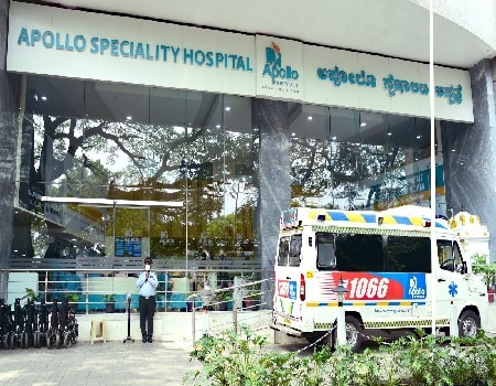 Apollo Speciality Hospital, Jayanagar - Examination room