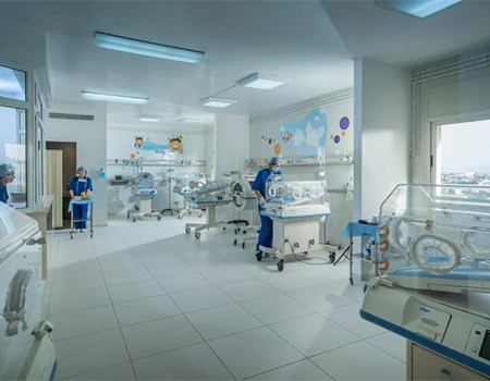 Clinique Avicenne, Tunis; chambre néonatale
