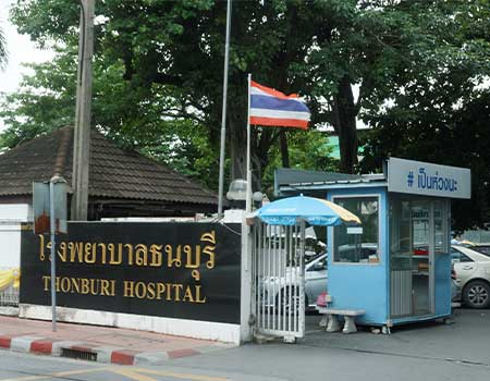 Hospital Thonburi, Bangkok