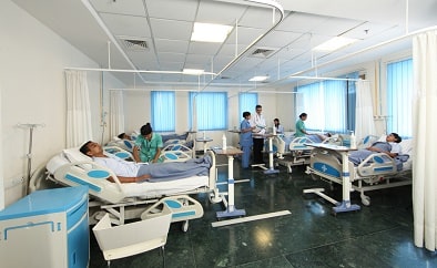 Instituto Asiático de Ciencias Médicas, Faridabad