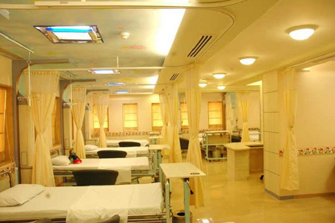 Больница PD Hinduja & Медицинский исследовательский центр