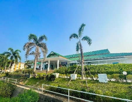 Hôpital international thaïlandais, Surat Thani