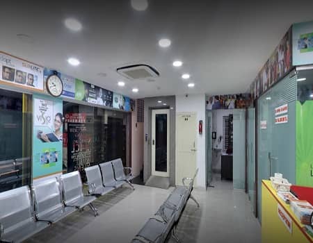 Center for Sight Eye Hospital, Suryaraopeta, Vijayawada - Área de espera