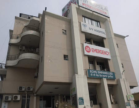 Hospital Ivy, Khanna