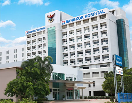 Бангкокская больница Санамчан
