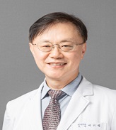 Profesor Gi-Taek Yee