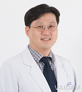 Professor Park Su Bum