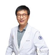 Profesor Seung Suk Choi