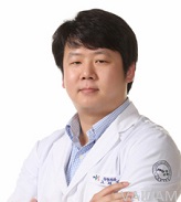 Professor Tae Sik Go