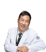 Professeur Wong Han Yoon