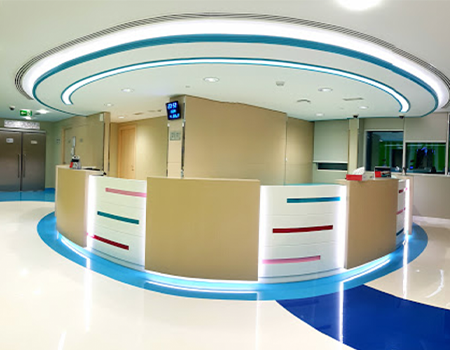 مستشفى ميديور 24 × 7 ، أبوظبي
