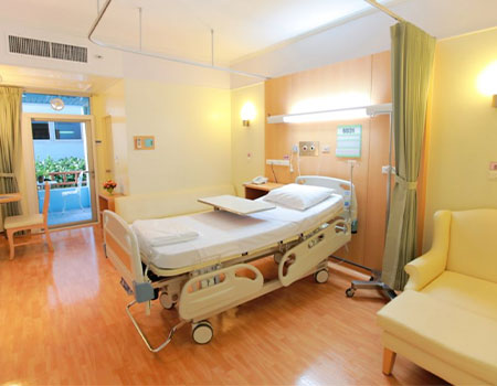 Hôpital Thonburi, Bangkok