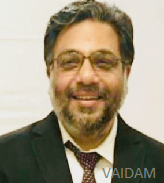 Dr. Manish Machave,Gynaecologist and Obstetrician, Pune