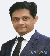 Doktor Rajas Kalidas Deshpande, nevrolog, Pune