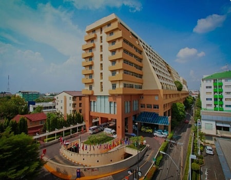 Hospital Vejthani Bangkok, Tailandia
