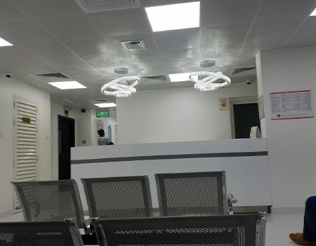 Hospital de especialidades odontológicas e médicas Thumbay, Sharjah